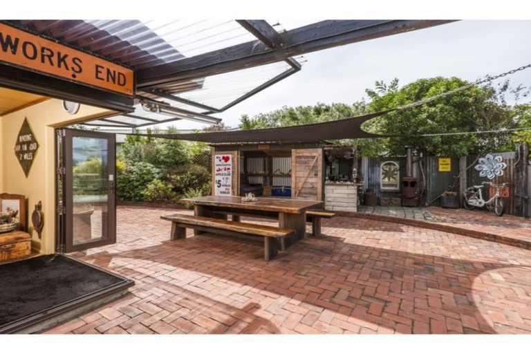 Photo of property in 12 Moreland Place, Mapua, 7005