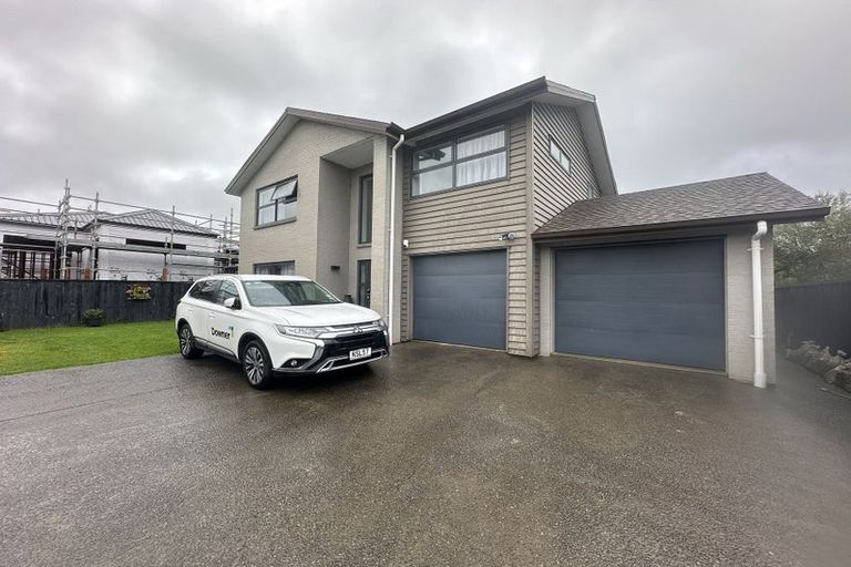 Photo of property in 8 Kato Way, Pukekohe, 2120