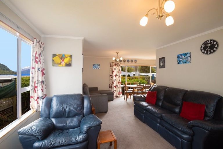 Photo of property in 129 Kent Street, Kingston, Athol, 9793