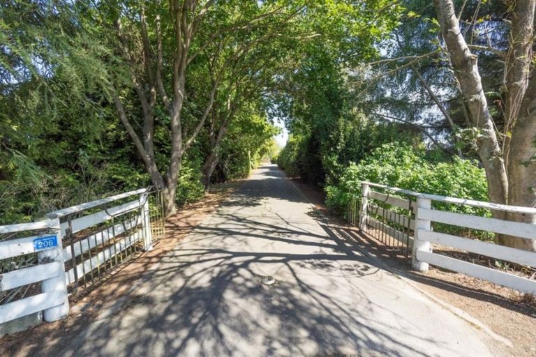 Photo of property in 206 Seafield Road, Elgin, Ashburton, 7772