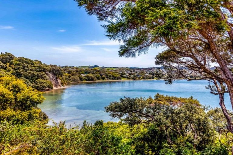 Photo of property in 60 Fidelis Avenue, Snells Beach, 0920