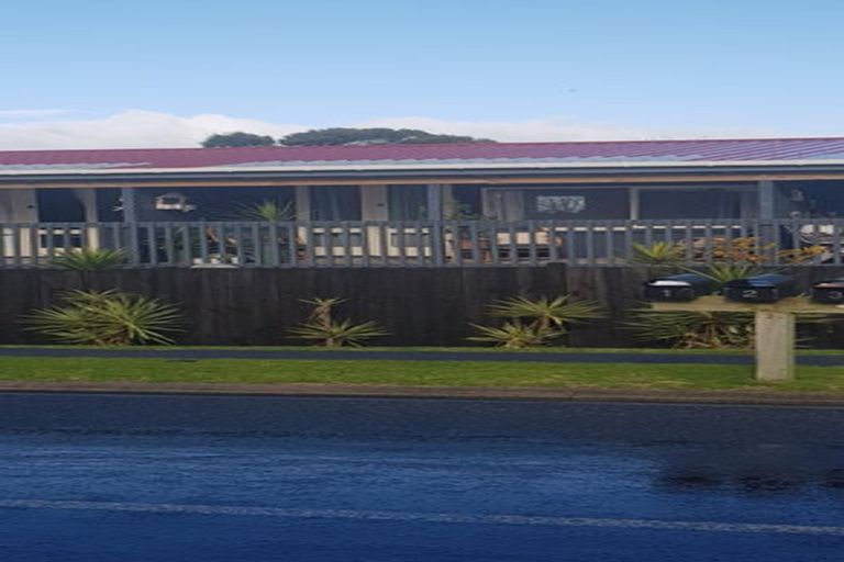 Photo of property in 3/130 Pukehina Parade, Pukehina, 3189