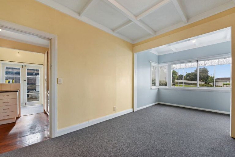 Photo of property in 76 Waimea Road, Nelson South, Nelson, 7010