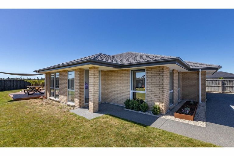 Photo of property in 12b Goodwin Street, Rangiora, 7400