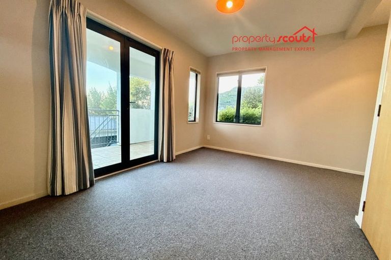 Photo of property in 28b Ripon Street, Lyttelton, 8082