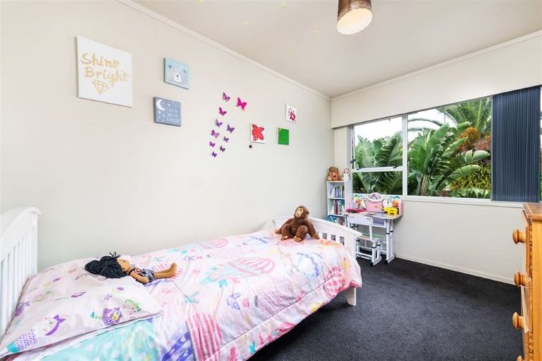 Photo of property in 201 Te Atatu Road, Te Atatu South, Auckland, 0610