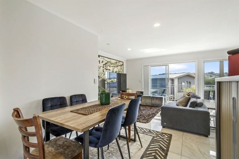 Photo of property in 7/15 Andersons Road, Oteha, Auckland, 0632