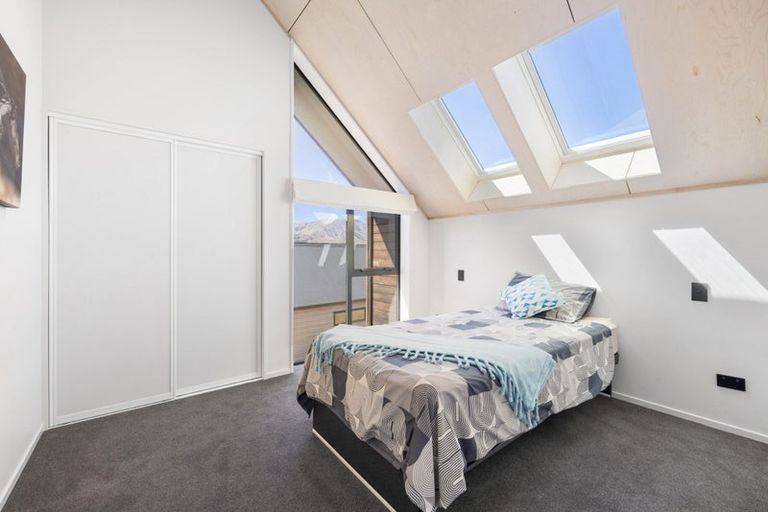 Photo of property in 30 Castle Hill Drive, Castle Hill, Springfield, 7580