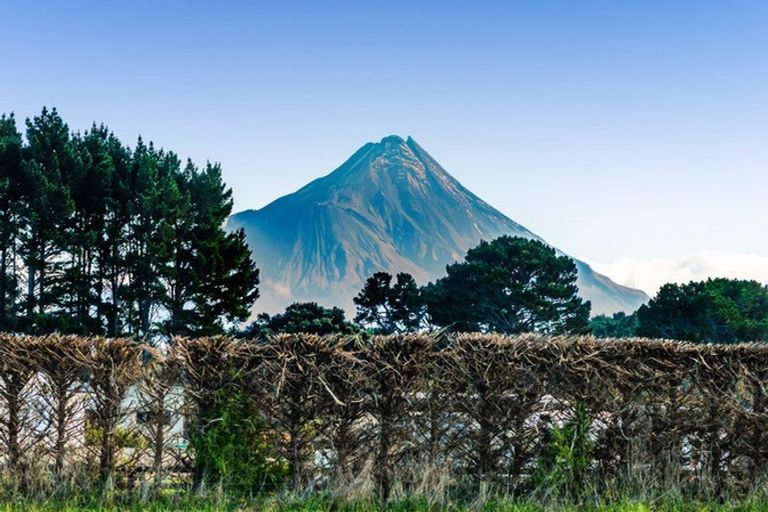 Photo of property in 84 Mawhitiwhiti Road, Normanby, Hawera, 4675