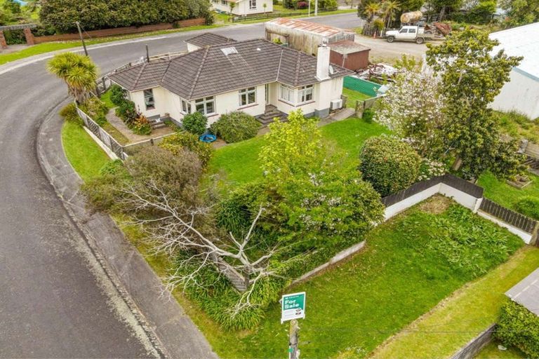 Photo of property in 3 Ngapapa Street, Urenui, 4375