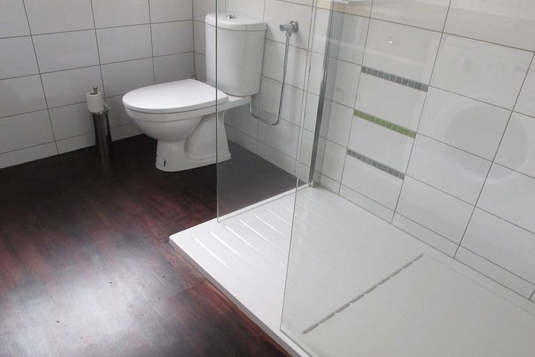 Photo of property in 40a Moana Road, Kelburn, Wellington, 6012