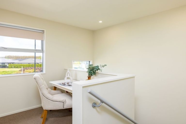 Photo of property in 44 Caulfield Avenue, Halswell, Christchurch, 8025