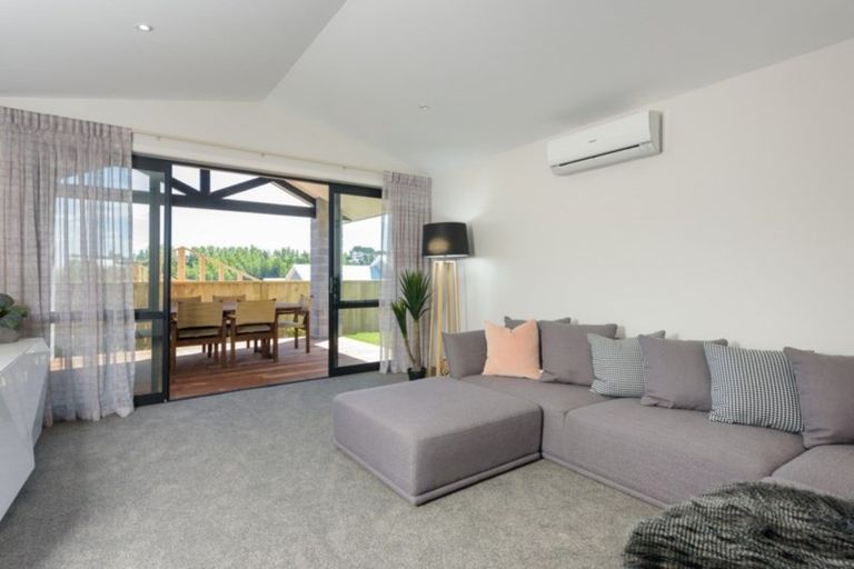 Photo of property in 101 Puhirake Crescent, Pyes Pa, Tauranga, 3112