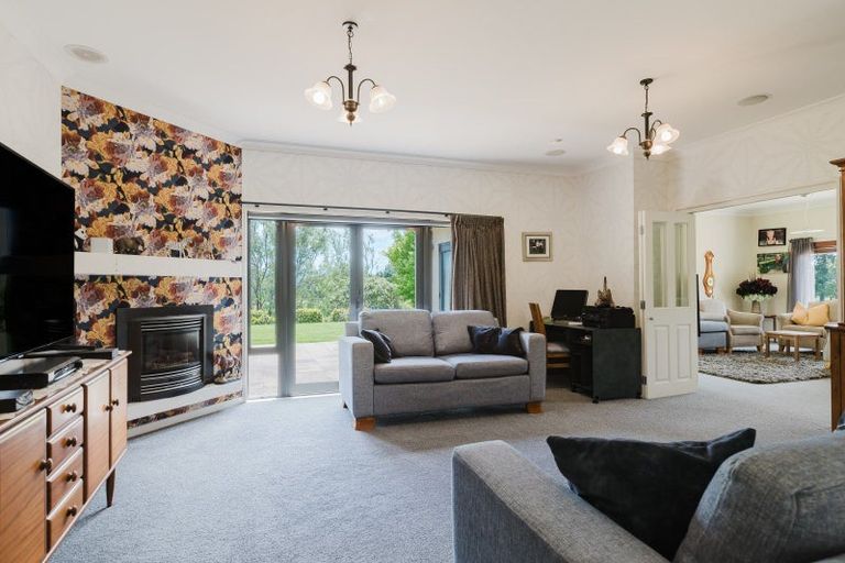 Photo of property in 52 Riccarton Road, Pahiatua, 4910