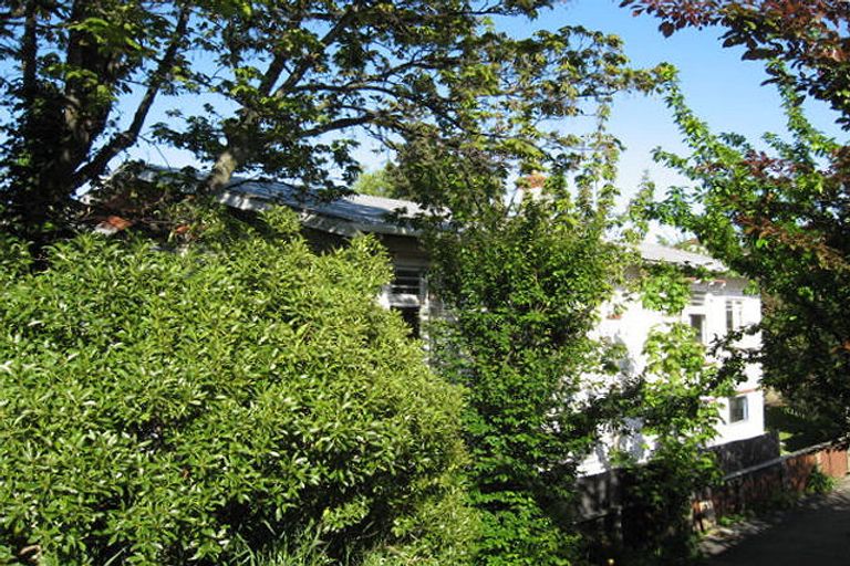 Photo of property in 80 Waimea Road, Nelson South, Nelson, 7010