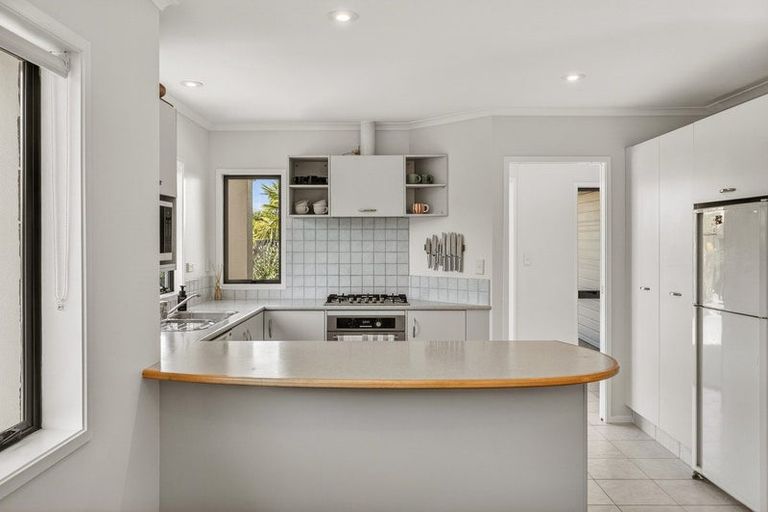 Photo of property in 68 Beachwater Drive, Papamoa Beach, Papamoa, 3118