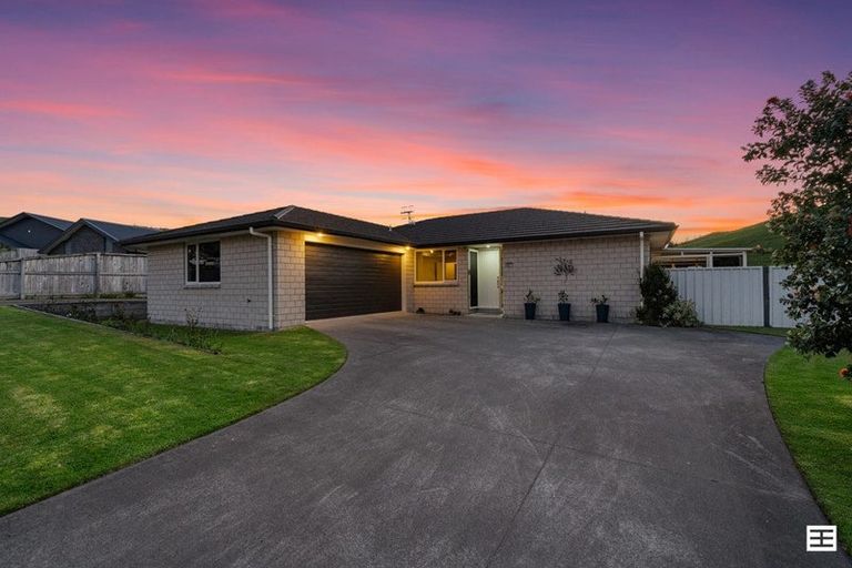 Photo of property in 170 Ballintoy Park Drive, Welcome Bay, Tauranga, 3175