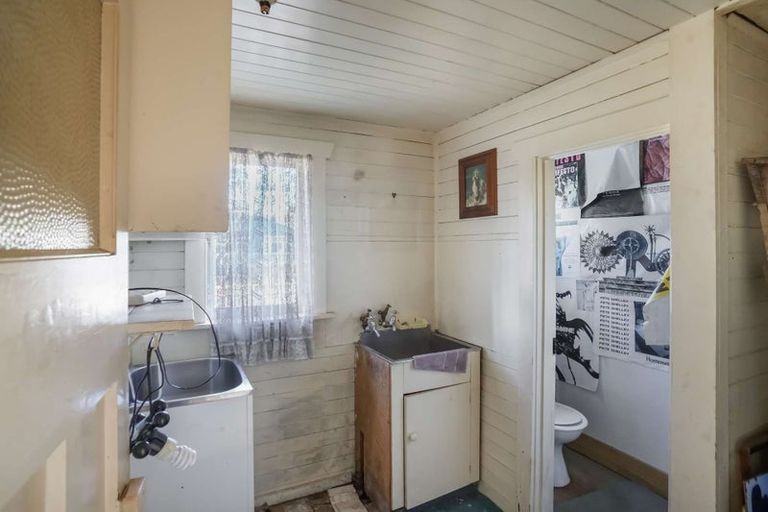 Photo of property in 7 Coronation Street, Spreydon, Christchurch, 8024