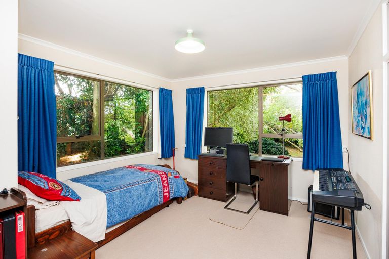Photo of property in 10 Epsom Road, Hokowhitu, Palmerston North, 4410