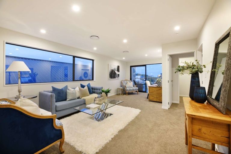 Photo of property in 39 Pacific Heights Road, Orewa, 0931