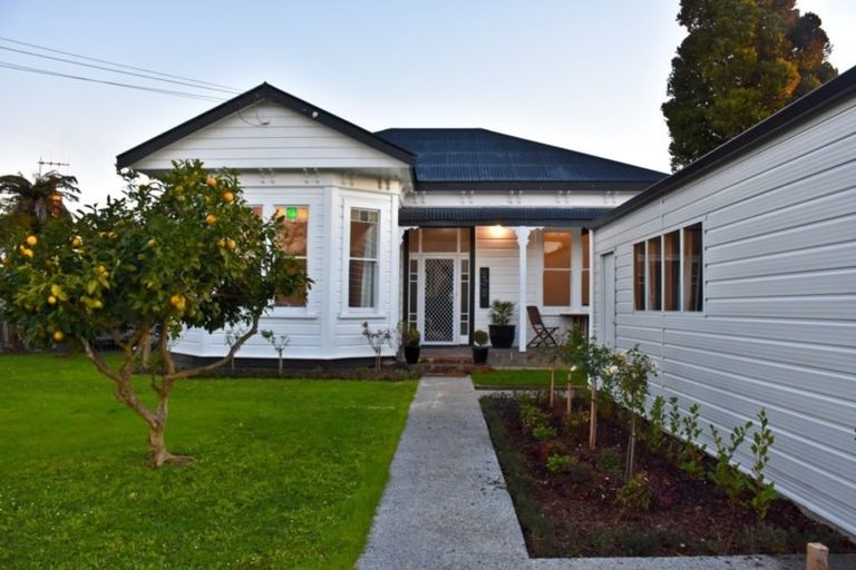 Photo of property in 66 Stout Street, Shannon, 4821