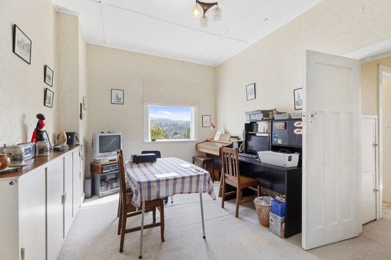 Photo of property in 34 Volga Street, Island Bay, Wellington, 6023