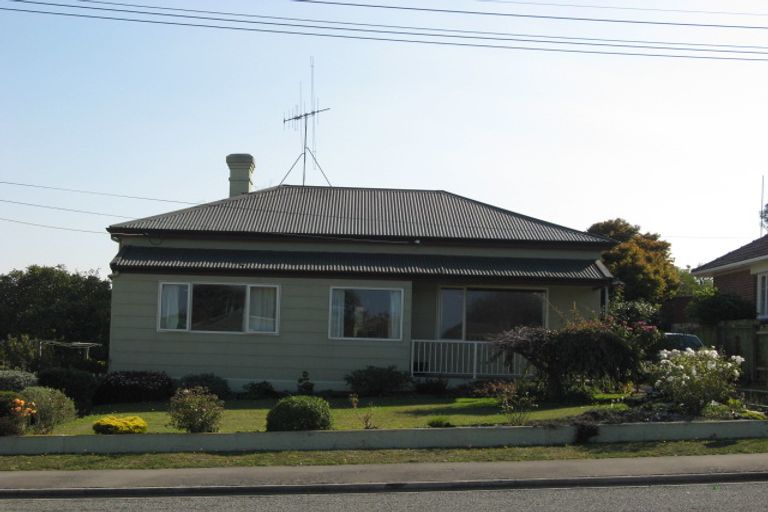 Photo of property in 33 Edward Street, Parkside, Timaru, 7910