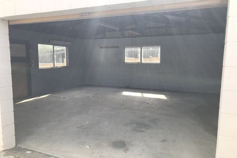 Photo of property in 15 Pixie Place, Pakuranga Heights, Auckland, 2010