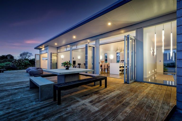 Photo of property in 11 Wilson Road, Urenui, 4375