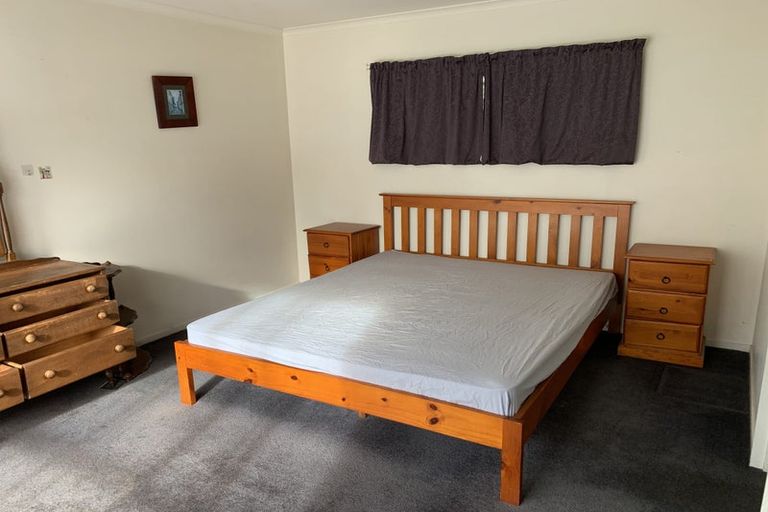 Photo of property in 27 Sample Road, Albany, Auckland, 0632