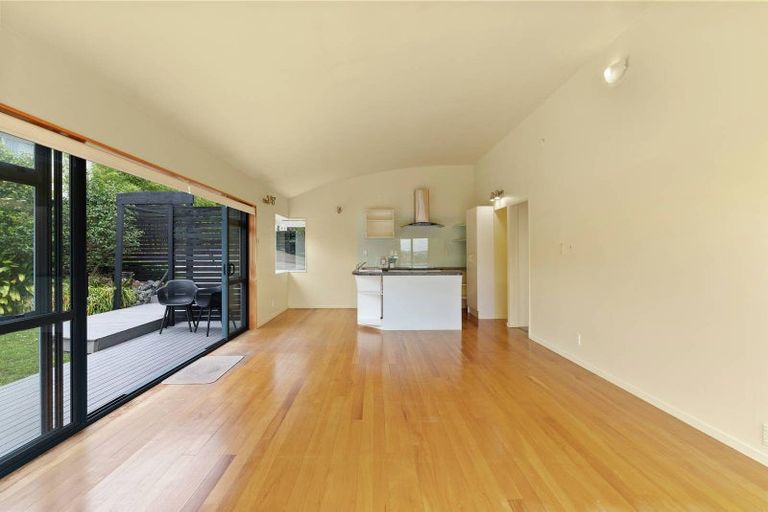Photo of property in 117 Bradbury Road, Botany Downs, Auckland, 2010