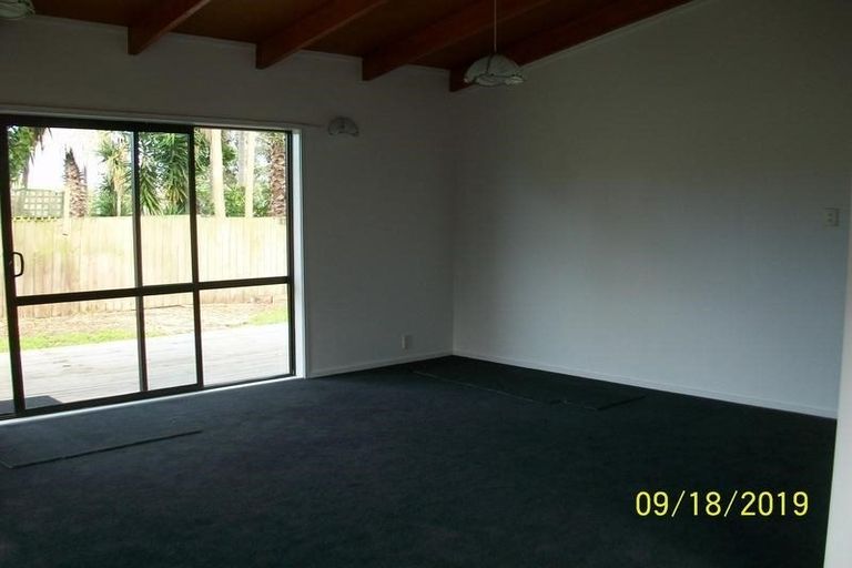 Photo of property in 2/19 Brook Street, Milford, Auckland, 0620