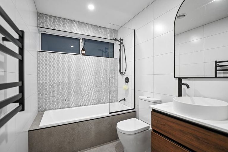 Photo of property in 5 Mary Street, Papanui, Christchurch, 8053