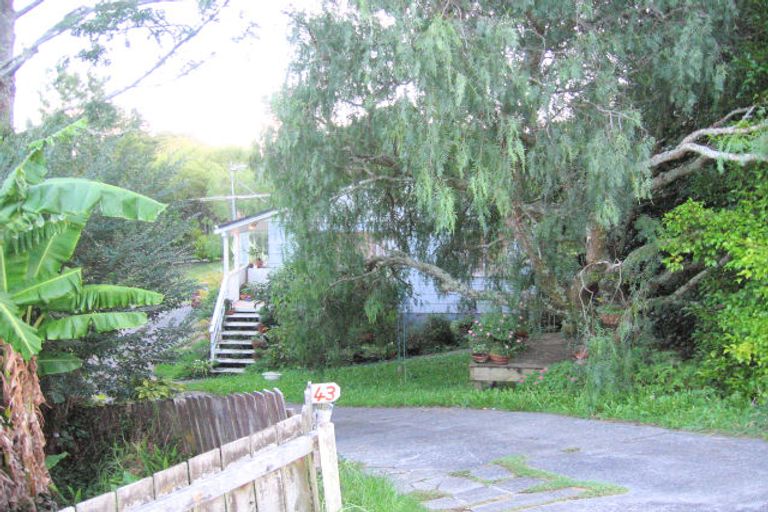 Photo of property in 43 Camrose Place, Glenfield, Auckland, 0629