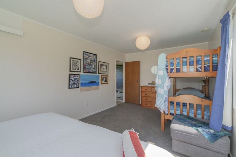 Photo of property in 4 Grierson Close, Hahei, Whitianga, 3591