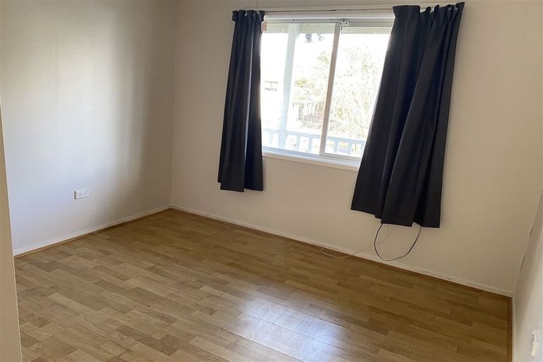 Photo of property in 4 Tadley Court, Goodwood Heights, Auckland, 2105