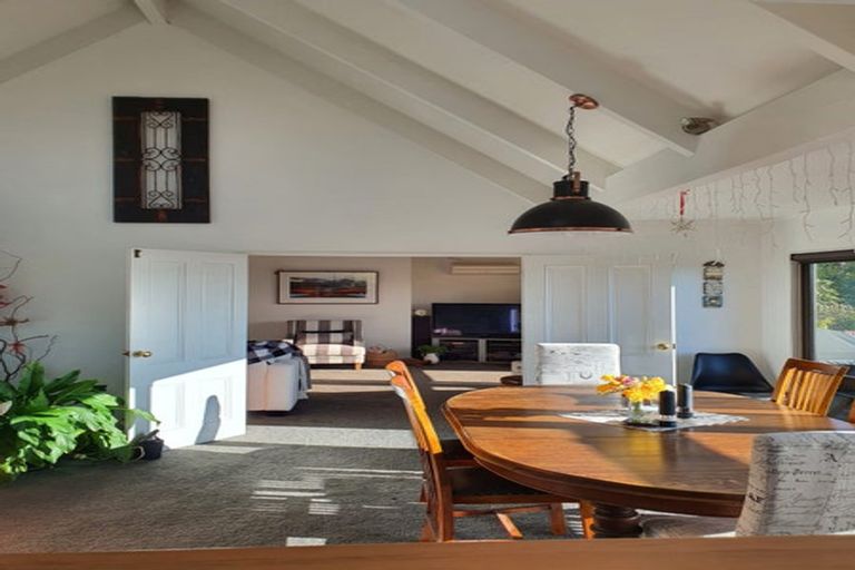 Photo of property in 98 Arapiki Road, Stoke, Nelson, 7011