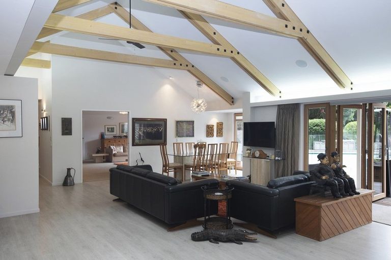 Photo of property in 133 Paparoa Street, Papanui, Christchurch, 8053