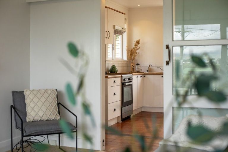 Photo of property in 22 Government Road, Raglan, 3225