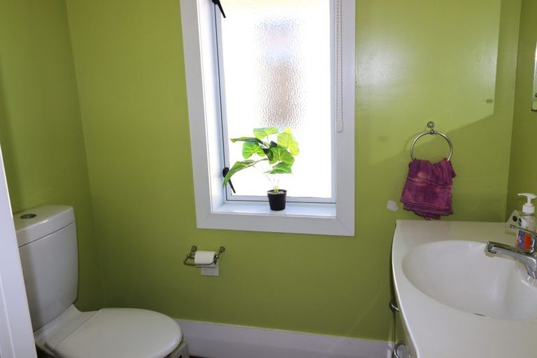 Photo of property in 6 Clare Street, Oamaru North, Oamaru, 9400