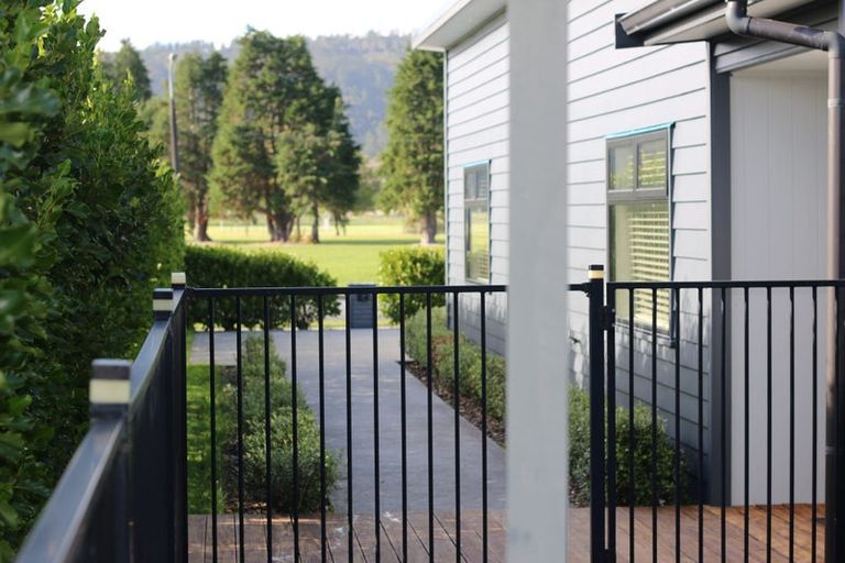 Photo of property in 14 Gallipoli Road, Trentham, Upper Hutt, 5018