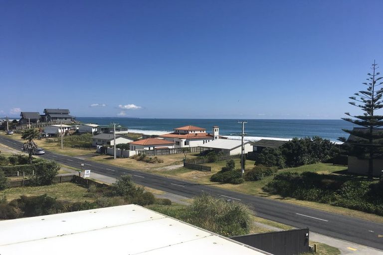 Photo of property in 396 Pukehina Parade, Pukehina, Te Puke, 3189