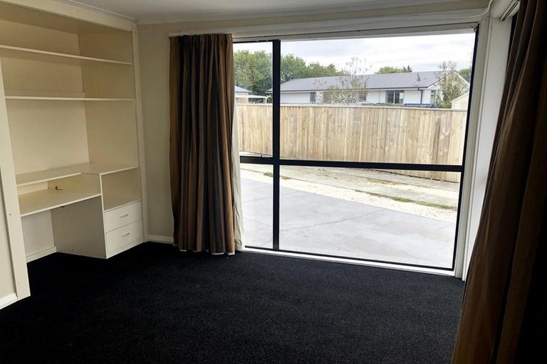 Photo of property in 15 Kaplan Avenue, Islington, Christchurch, 8042