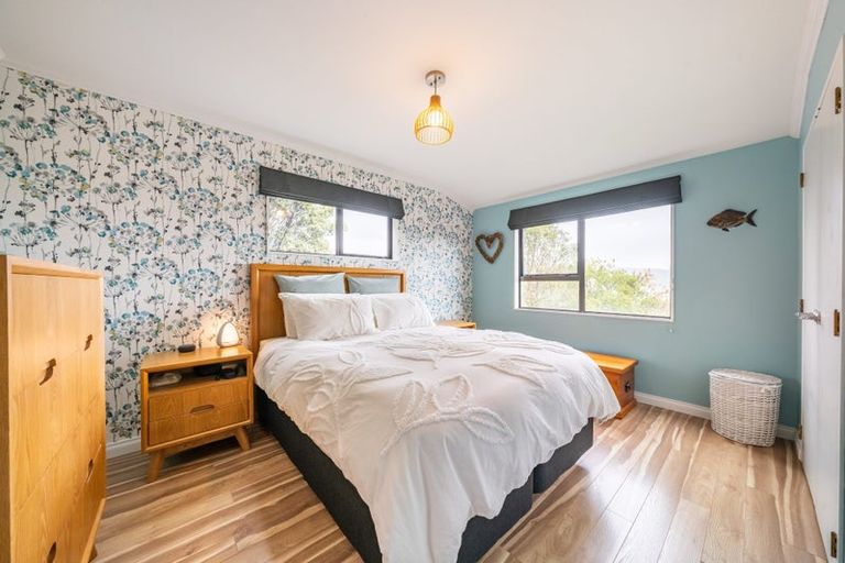 Photo of property in 2/75 Eskdale Road, Papakowhai, Porirua, 5024