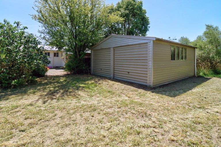 Photo of property in 1453 Masterton Castlepoint Road, Tauweru, Masterton, 5889