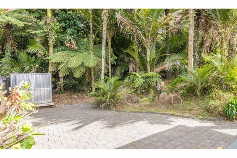 Photo of property in 3 Huia Road, Titirangi, Auckland, 0604