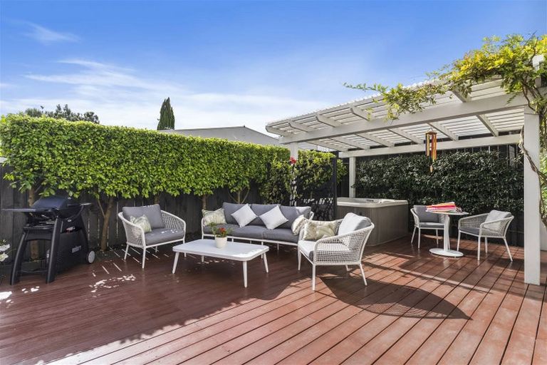 Photo of property in 80b Moore Street, Howick, Auckland, 2014