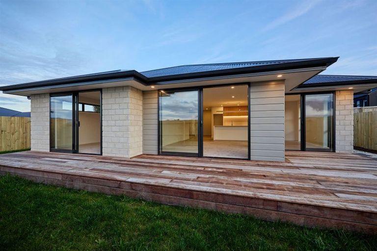 Photo of property in 82a Shearwater Drive, Kaikoura, 7300