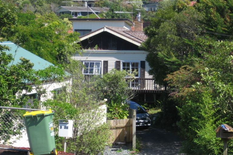 Photo of property in 2/302 Beach Road, Campbells Bay, Auckland, 0630