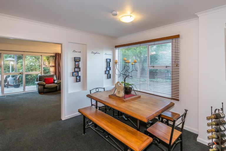Photo of property in 15 Dunster Street, Burnside, Christchurch, 8053